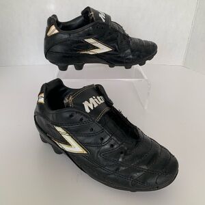 Mitre Cleats Blaze MR JR Black White Boy’s Size 13.5